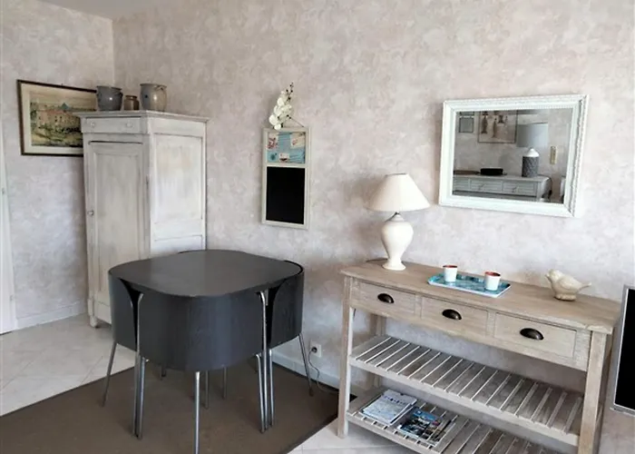 公寓 Alcove - Face Au Chenal, 50m Plage/port, 700m Centre-ville, Capacite 3 Pers., Confort Moderne - Fr-1-331-202 莱萨布勒-多洛讷