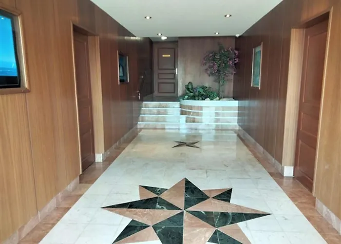 Alcove - Face Au Chenal, 50m Plage/port, 700m Centre-ville, Capacite 3 Pers., Confort Moderne - Fr-1-331-202 莱萨布勒-多洛讷